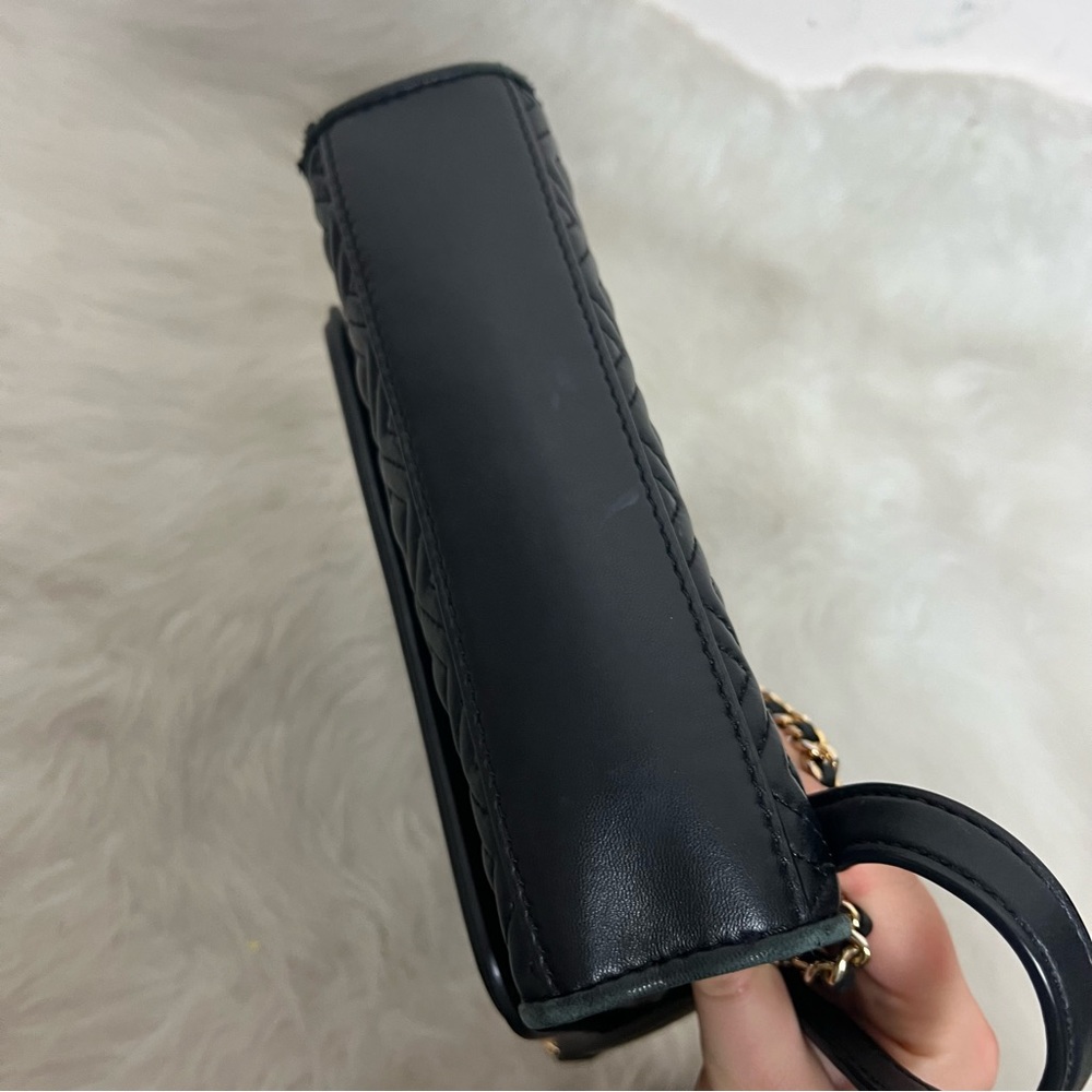 Tory Burch Fleming Convertible Crossbody - Picture 7 of 16